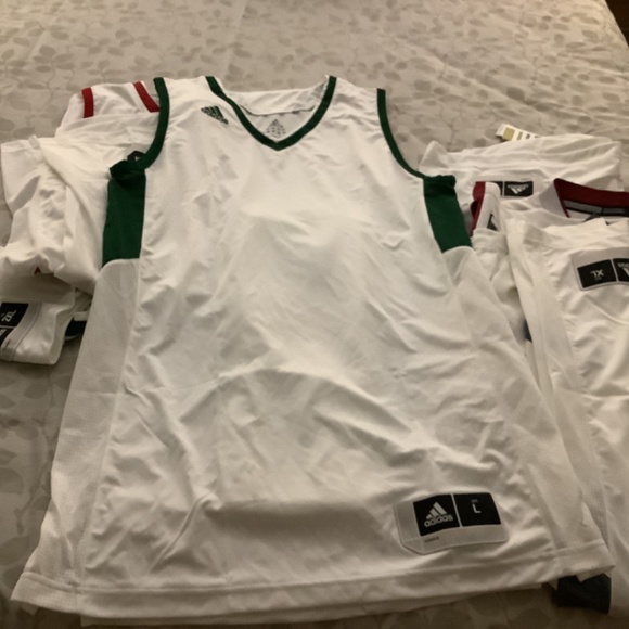 Jersey - Picture 7 of 7